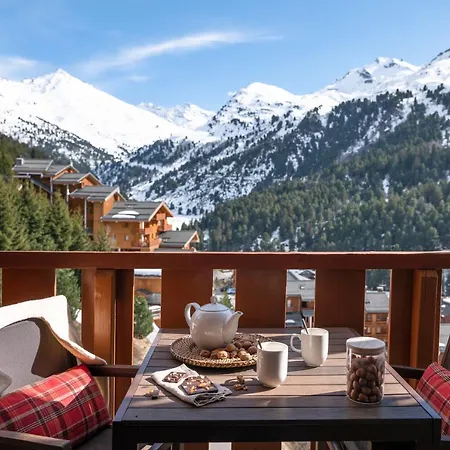 Aparthotel Pierre & Premium Les Crets 4*