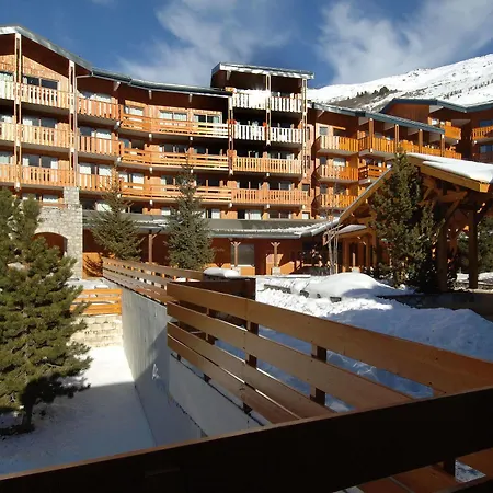 Aparthotel Pierre & Premium Les Crets Les Allues
