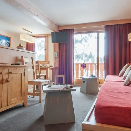 Pierre & Premium Les Crets Aparthotel Les Allues