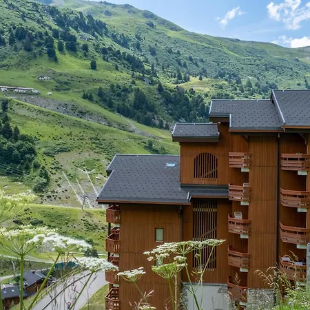 Pierre & Premium Les Crets Aparthotel Les Allues