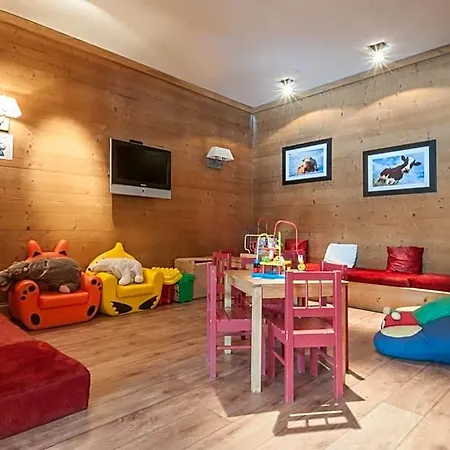 Pierre & Premium Les Crets Aparthotel Les Allues